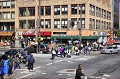 Au cours des 10 dernières années, Harlem a connu un renouveau commercial, culturel, urbanistique et touristique. Vue sur l'une des rues les plus prospères du quartier... harlem,new,york. 