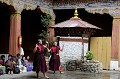  moines,danseurs,bhoutan. 
